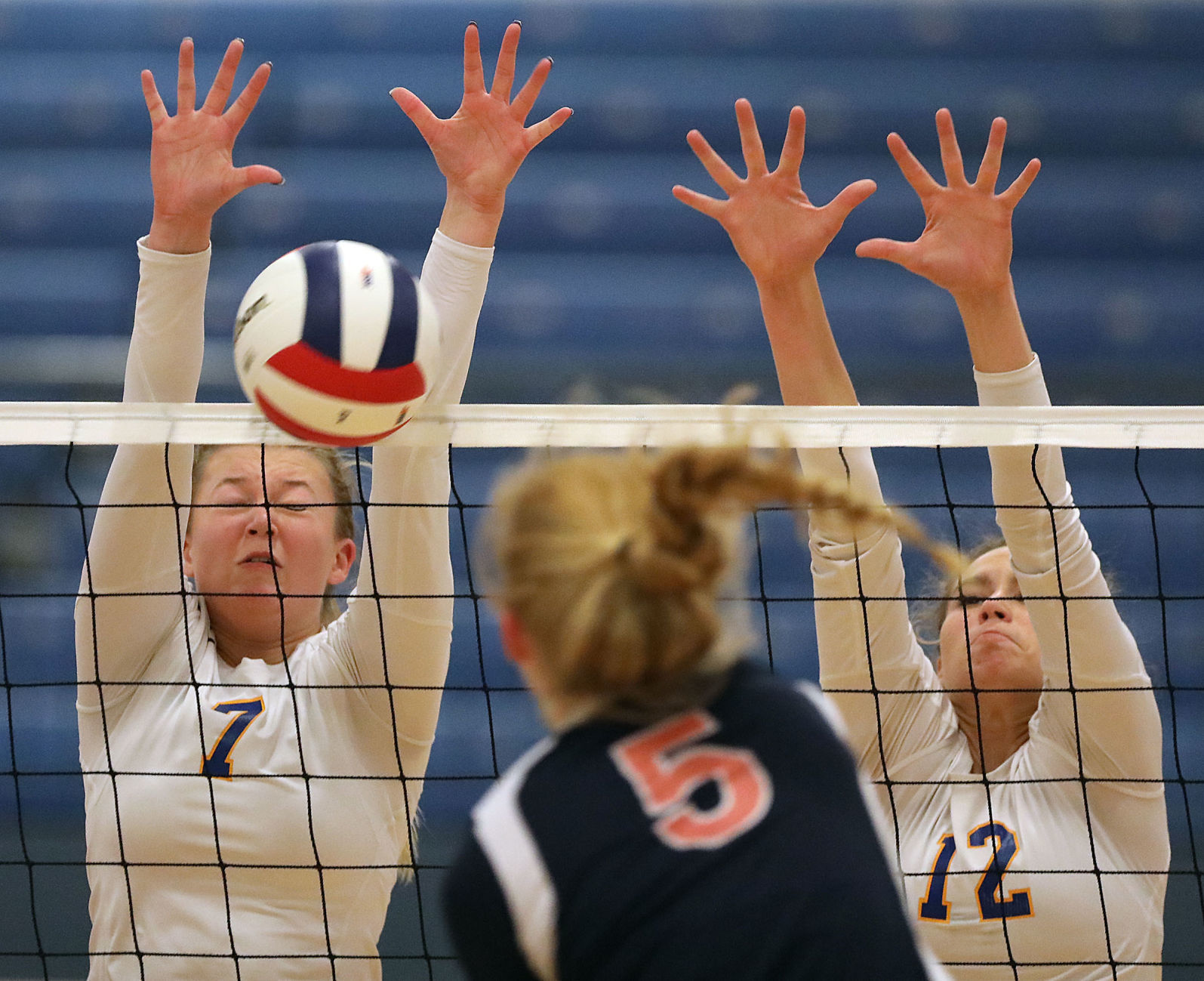 Maroa Forsyth vs New Berlin volleyball 13 10.29.18.jpg
